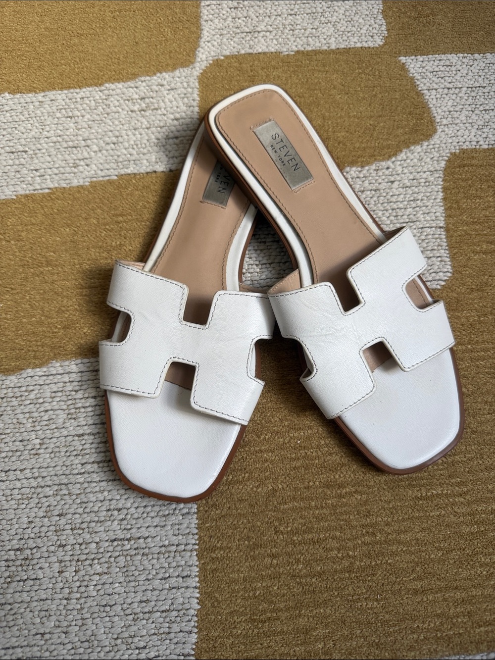 Steve Madden White Leather Slide Mules
